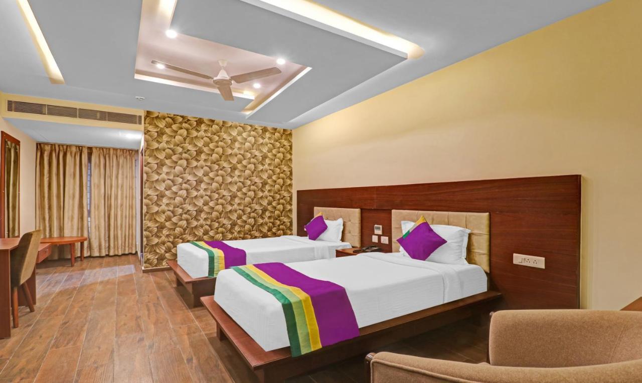 Treebo Premium Runway Suites, Marathahalli Bangalore Buitenkant foto