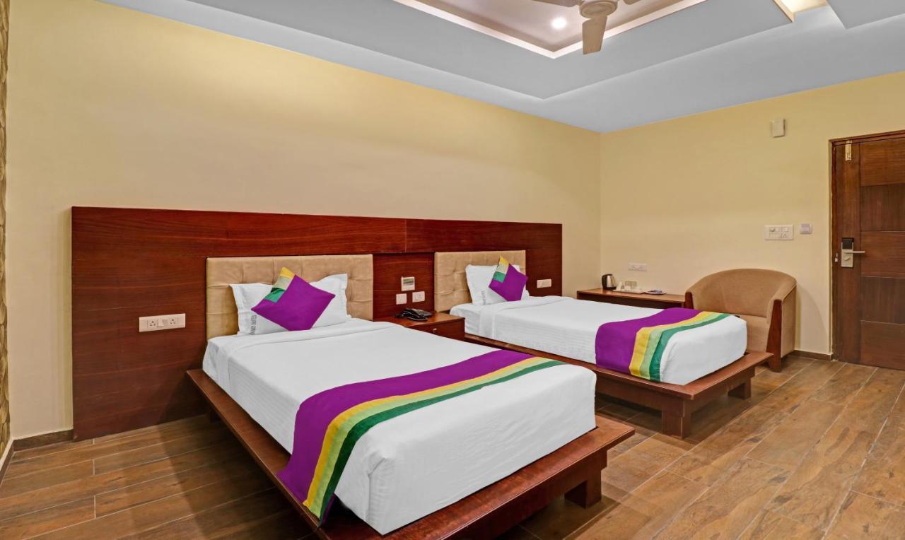 Treebo Premium Runway Suites, Marathahalli Bangalore Buitenkant foto